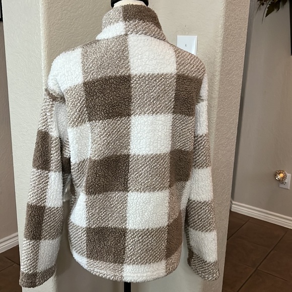 Teddy pullover tan plaid squares half zip jacket - Picture 5 of 17